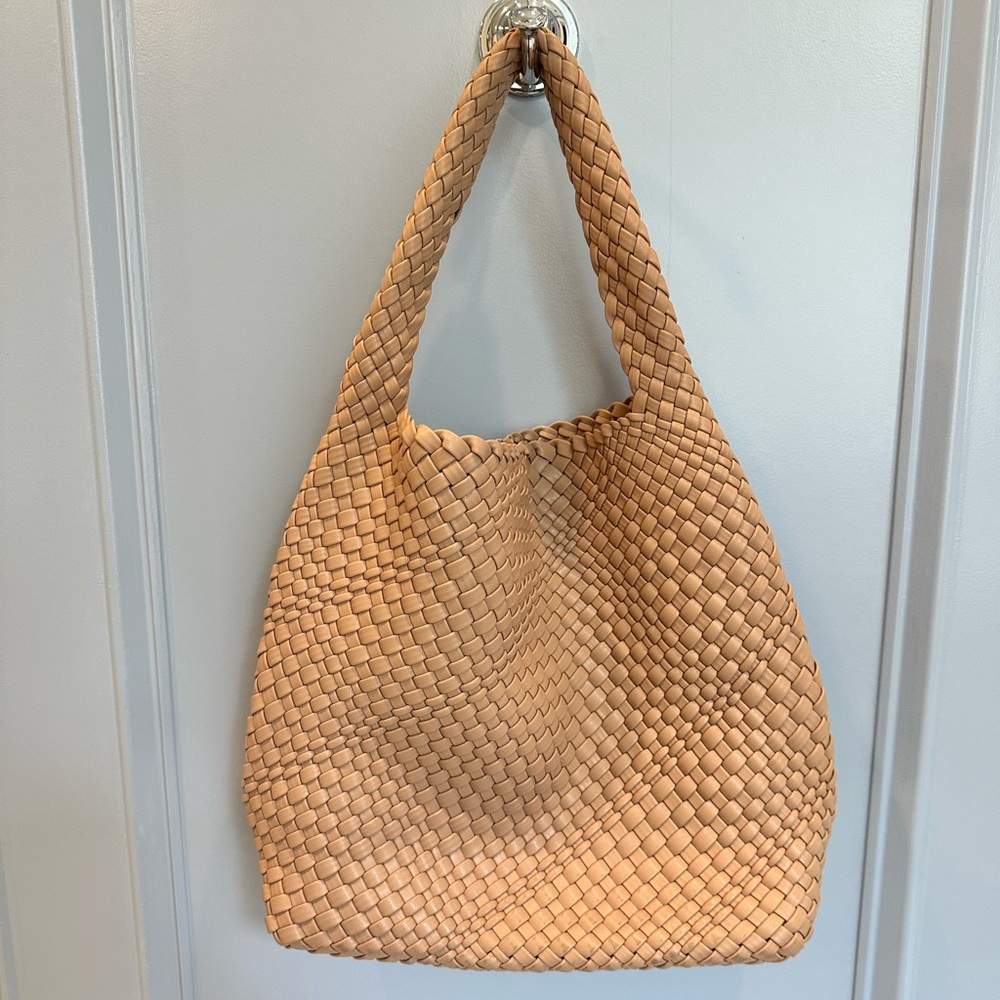 Vegan leather woven purse (Naghedi dupe)